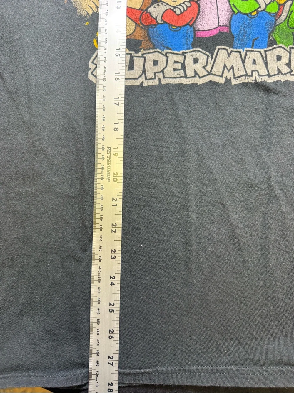 Nintendo Super Mario Black Graphic T-Shirt (L)